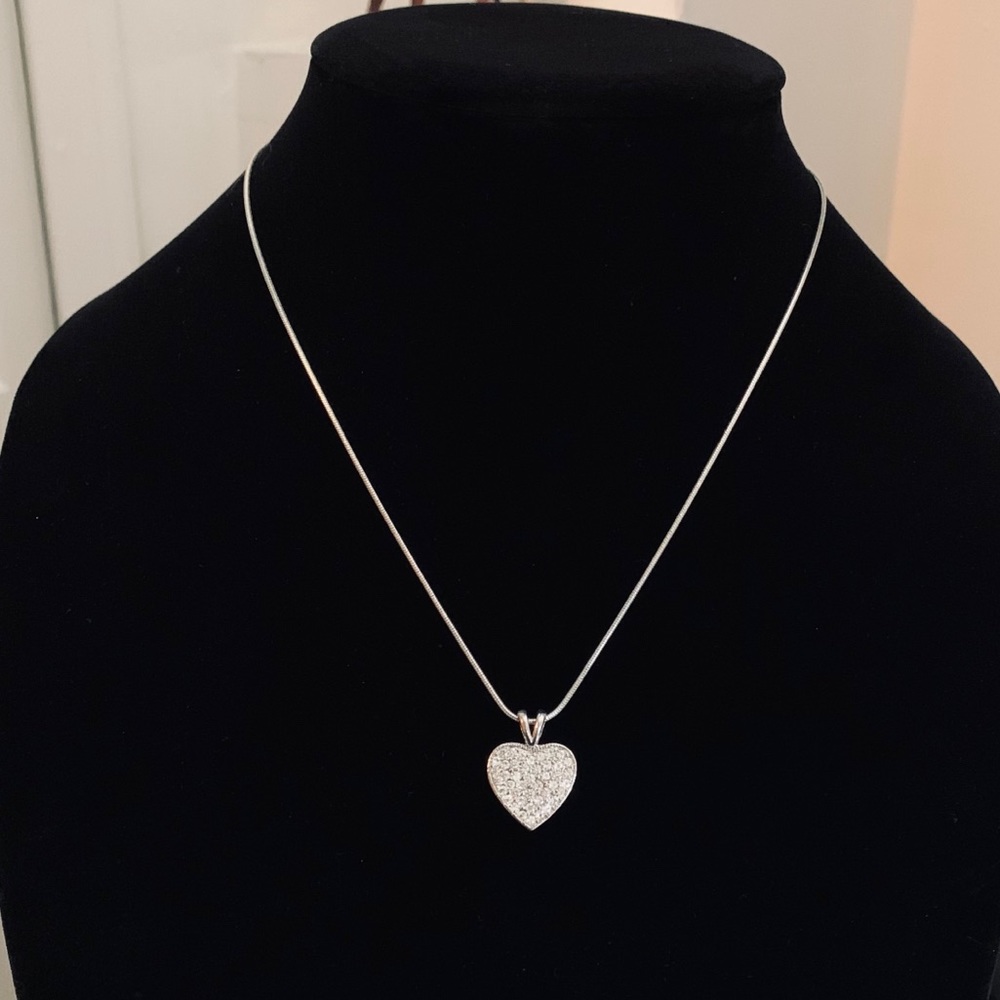 Fashion heart necklace 🤍